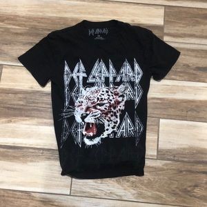 Def leppard black short sleeve tshirt xs